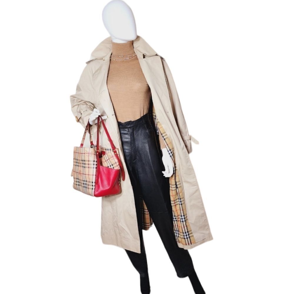 Burberry coat 